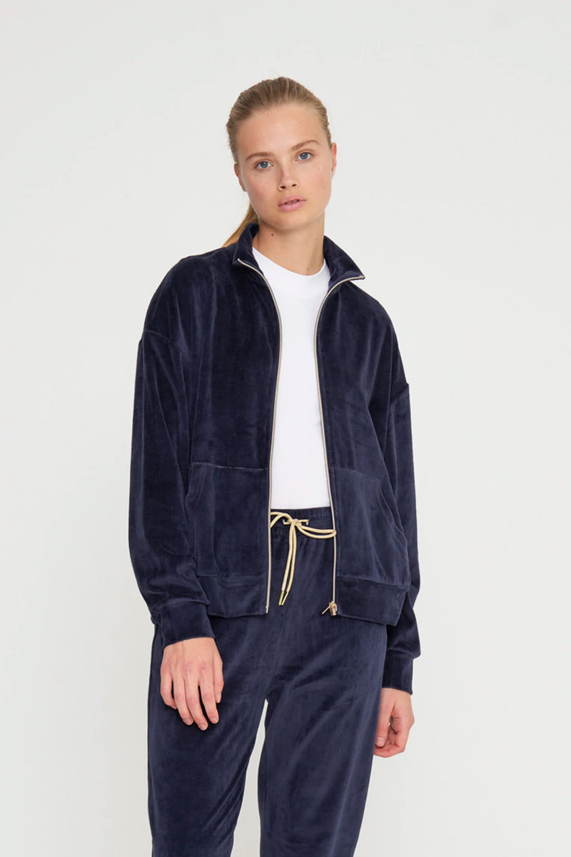 Completo donna carol in ciniglia con zip