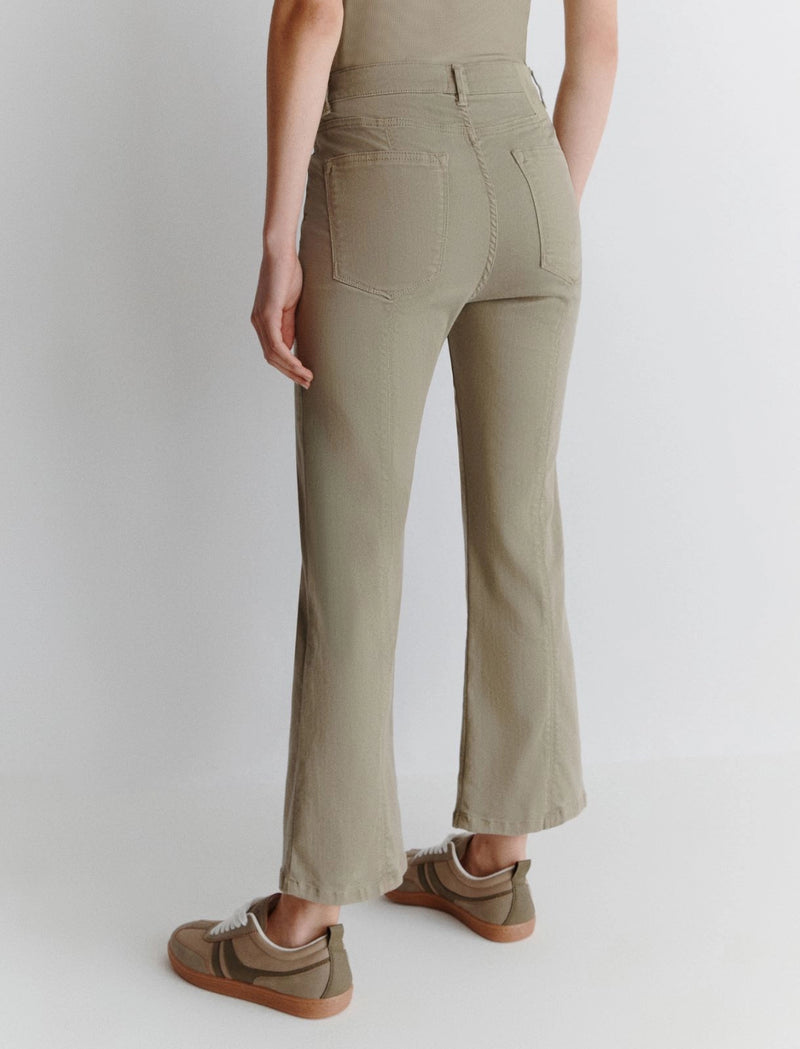 Pantalone 5 tasche flare cropped - Verde marella monochrome