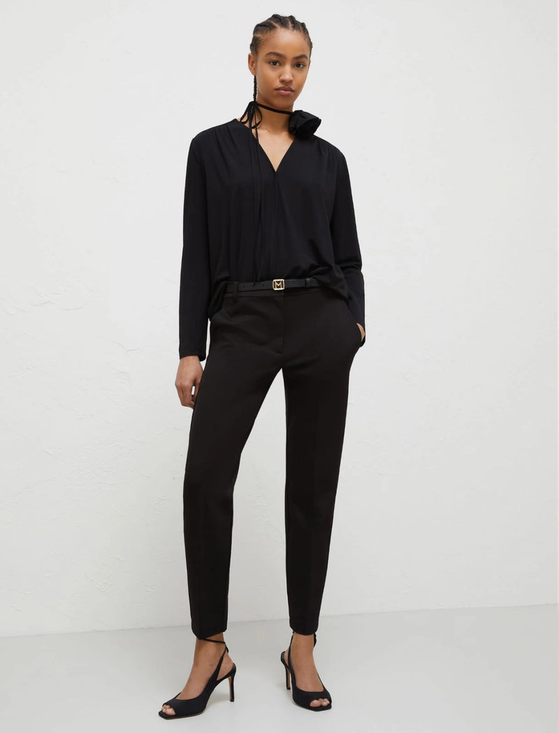 Blusa con nastro e fiore marella